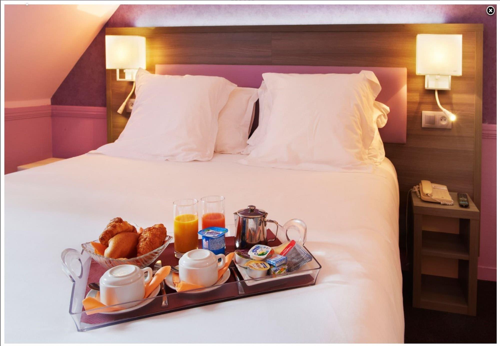 Hotel Poussin Paris Eksteriør bilde