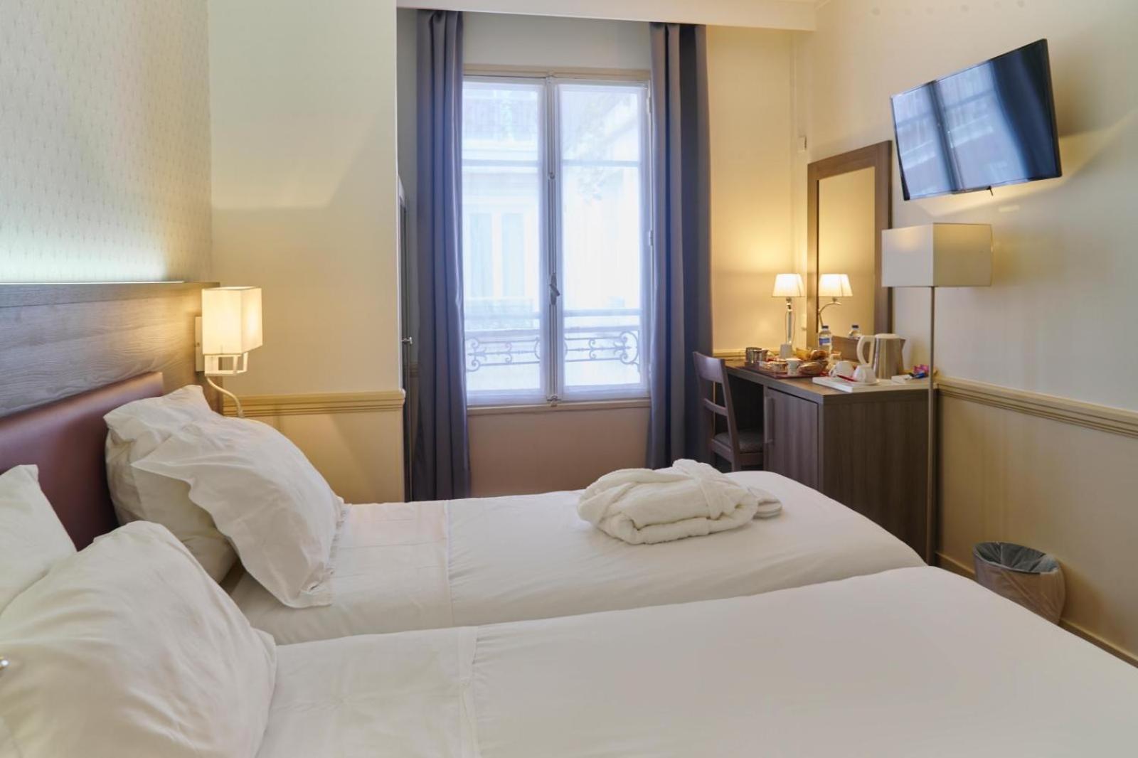Hotel Poussin Paris Eksteriør bilde