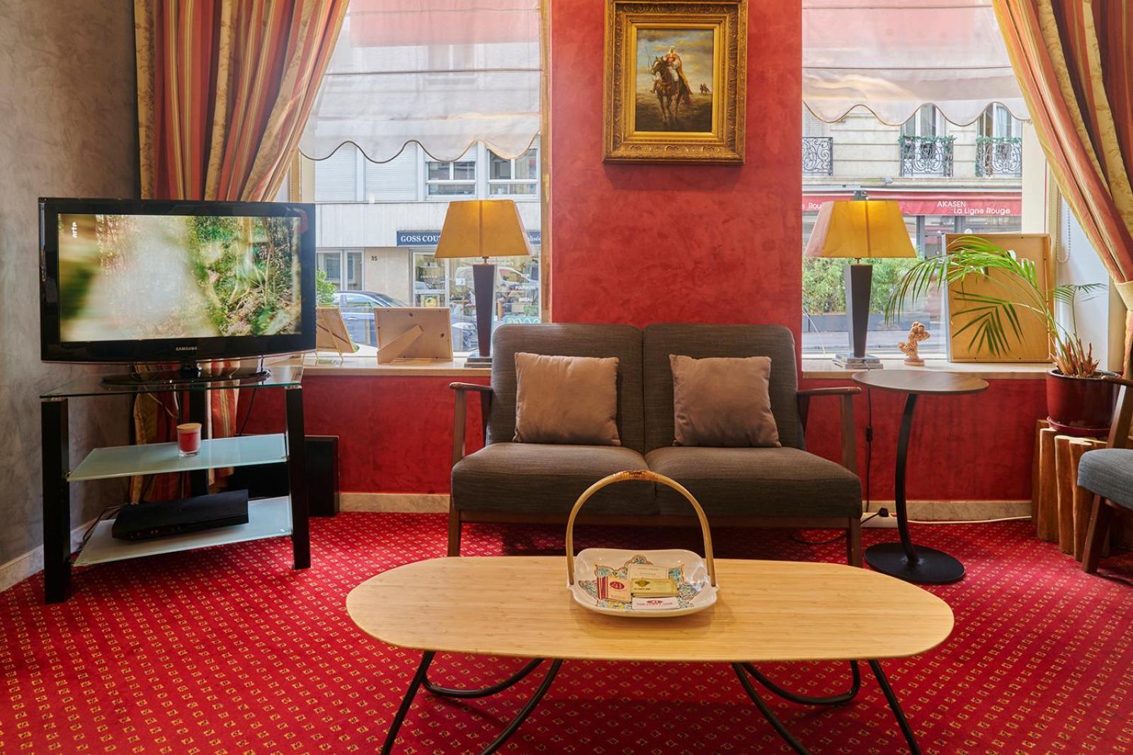 Hotel Poussin Paris Eksteriør bilde