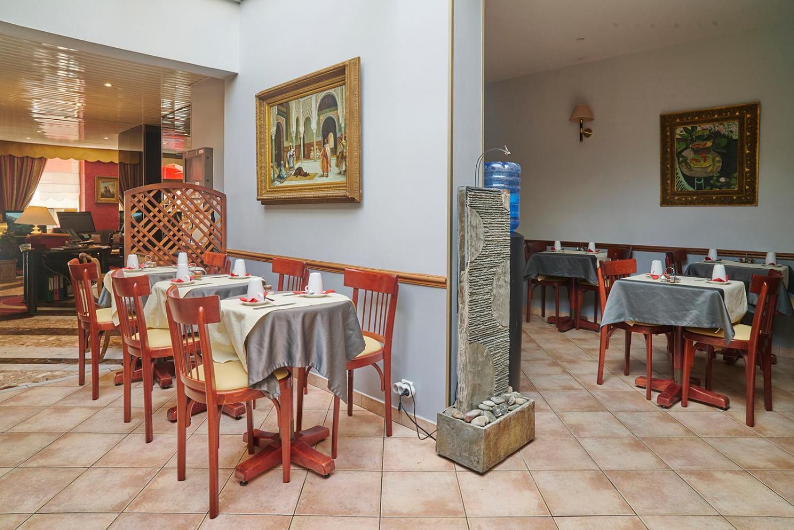 Hotel Poussin Paris Eksteriør bilde