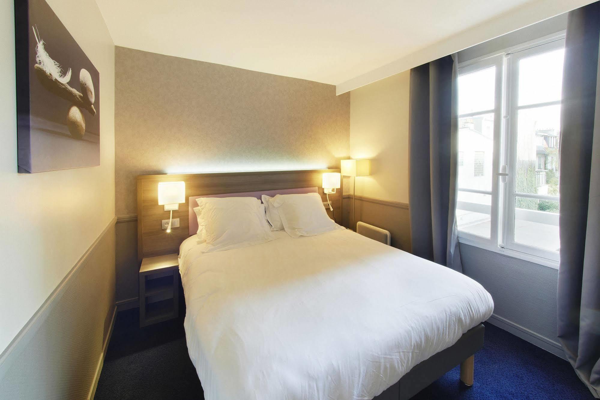 Hotel Poussin Paris Eksteriør bilde