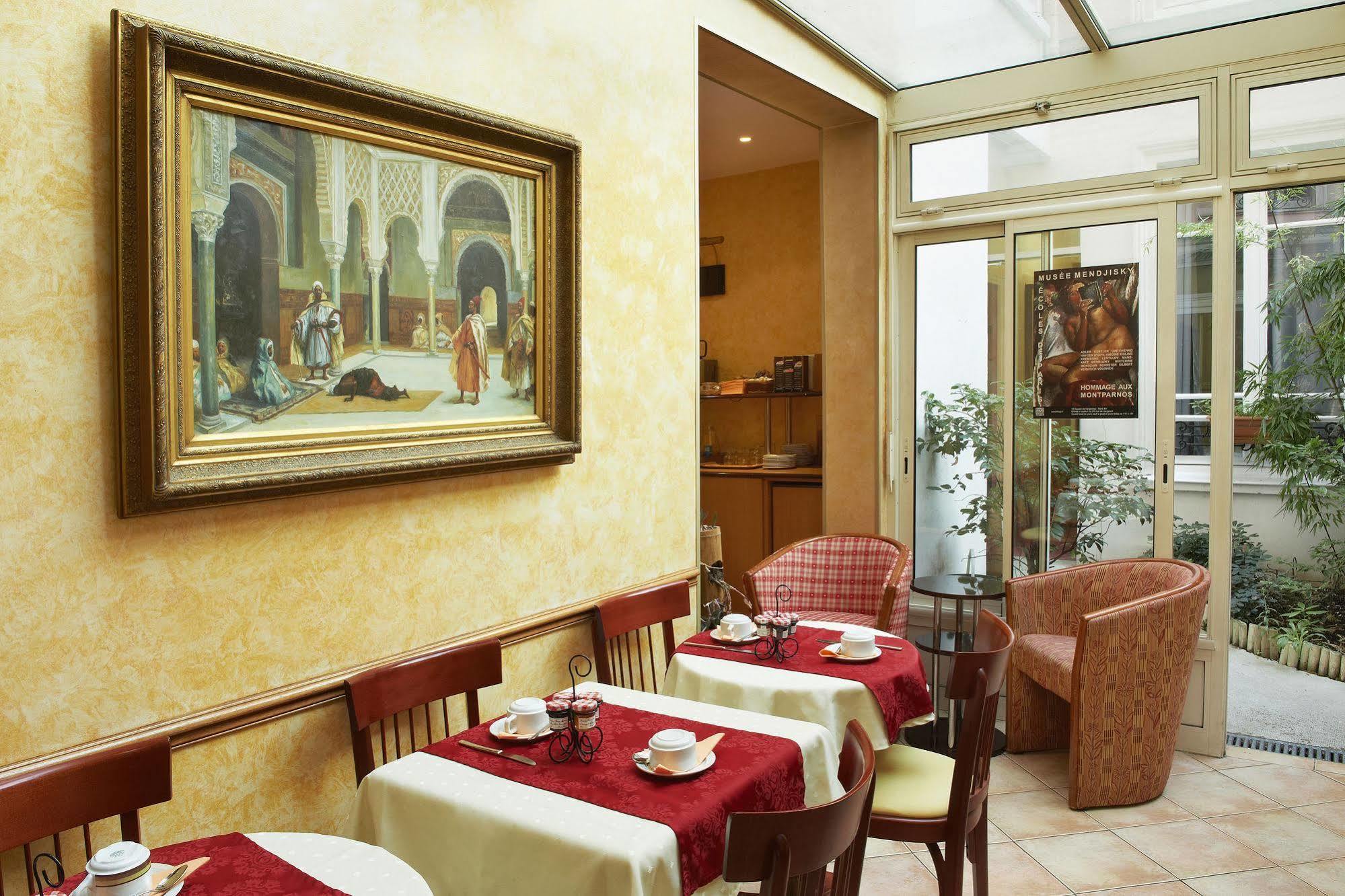 Hotel Poussin Paris Eksteriør bilde